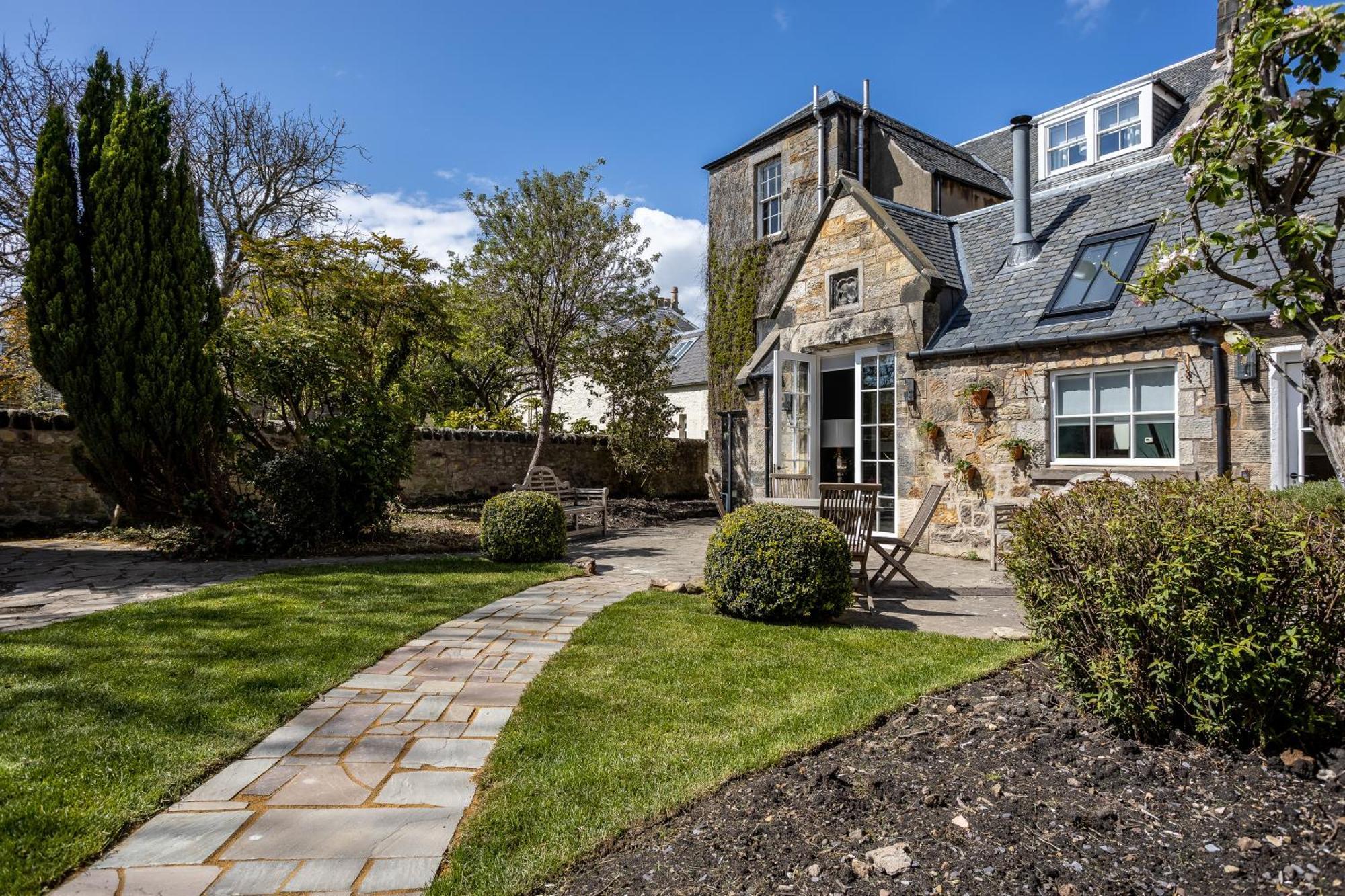 No1 Apartments & Bedrooms St Andrews - St Mary'S Bagian luar foto
